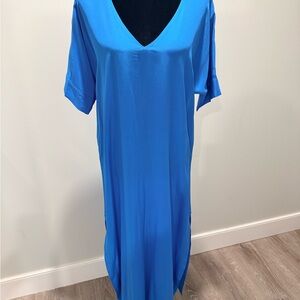 Vibrant Blue V-Neck Maxi Dress